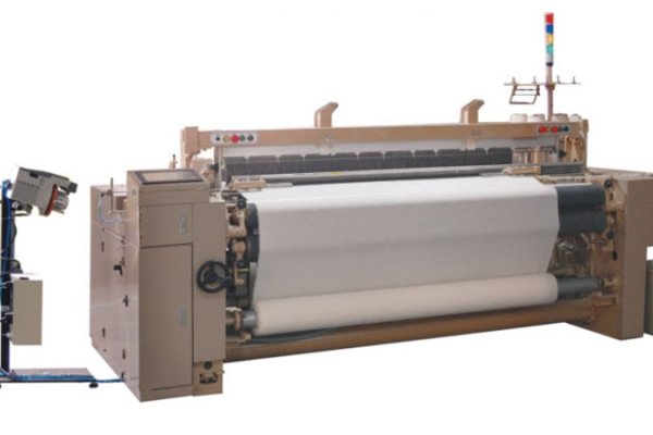 Hengxinda's HXD800 Air Jet Loom Achieves Mass Production and Enters Overseas Markets